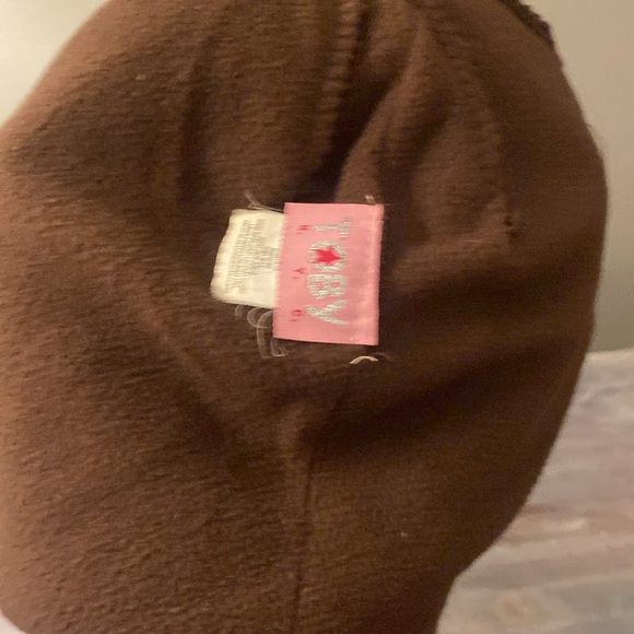 Adorable warm monkey hat - Picture 3 of 4